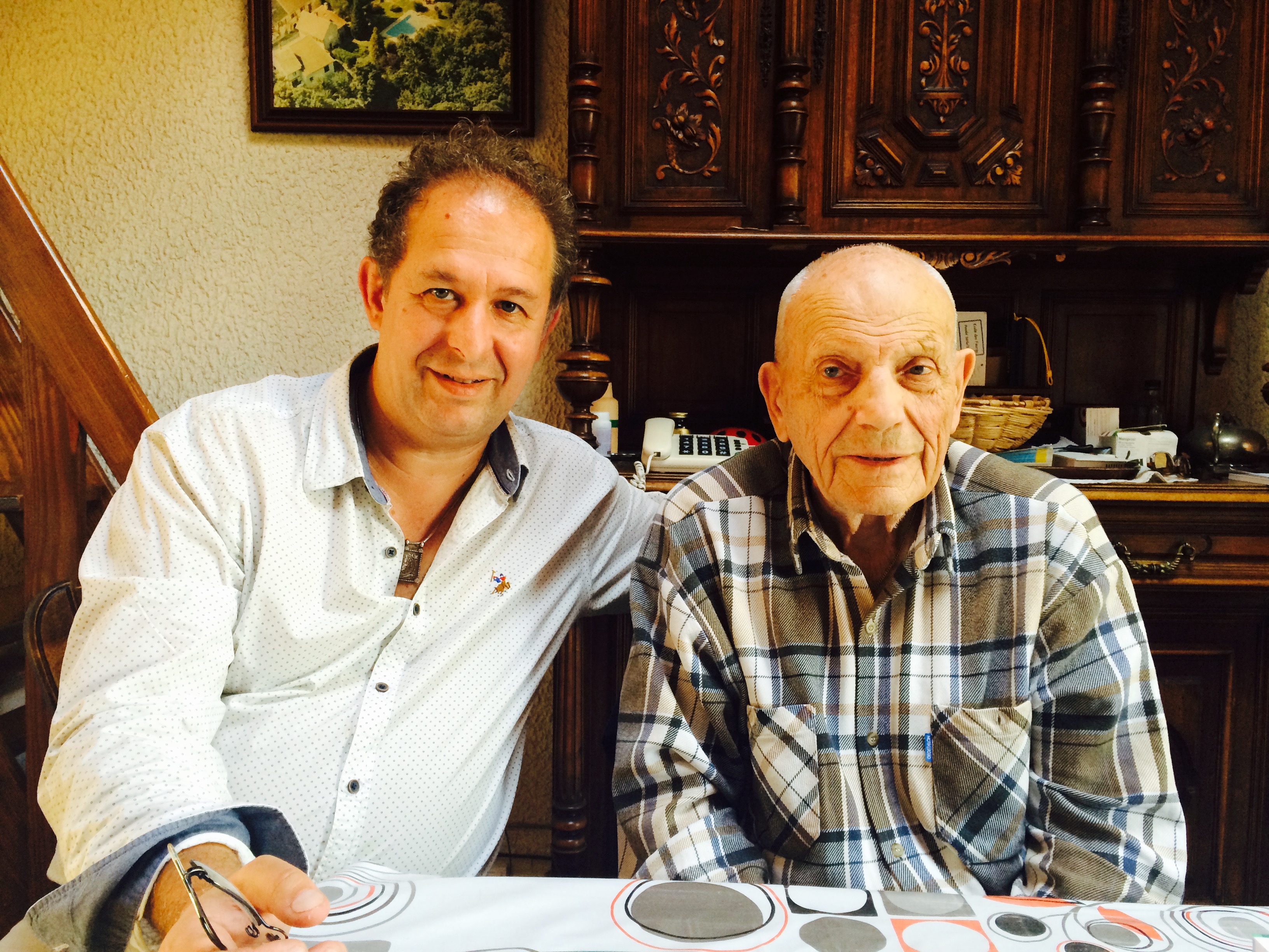 Dr Vidal et Pr Magnin Le Pr Pierre Magnin, à droite, accompagné du Dr Pascal Vidal.